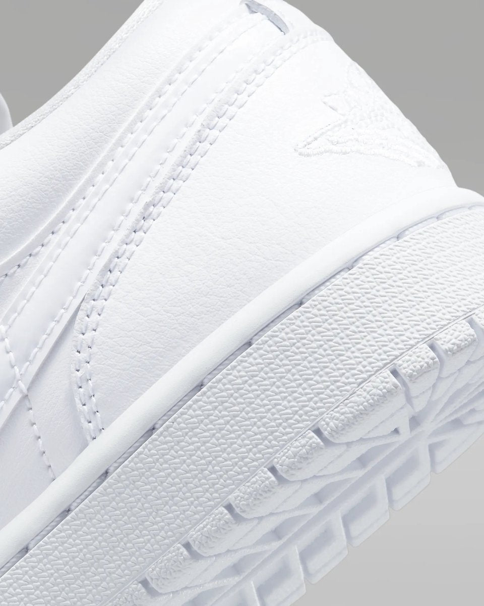 Air Jordan 1 Low – Triple White