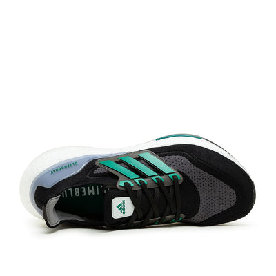 adidas Ultraboost 21