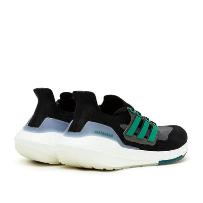adidas Ultraboost 21